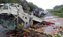 贵州翻车爆料新闻报道最新,悲剧背后的人祸与监管缺失